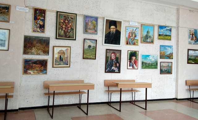 Виставка творчих робіт викладачів і студентів образотворчого мистецтва, дизайну